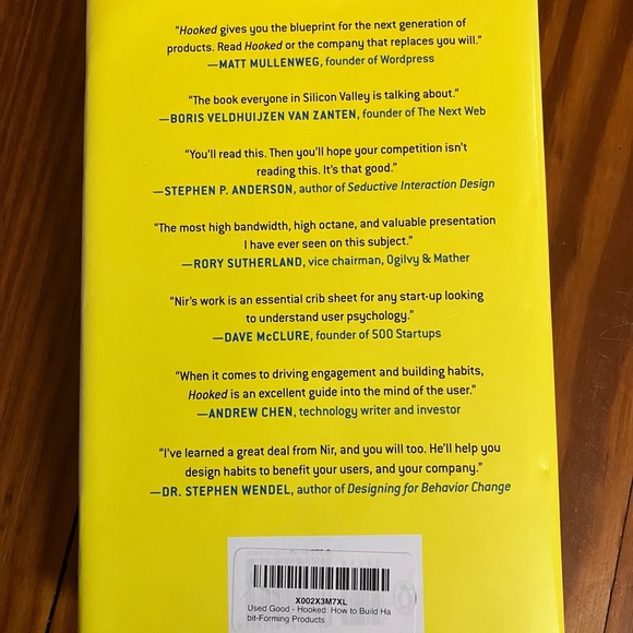 📚Hooked - Picture 2 of 6